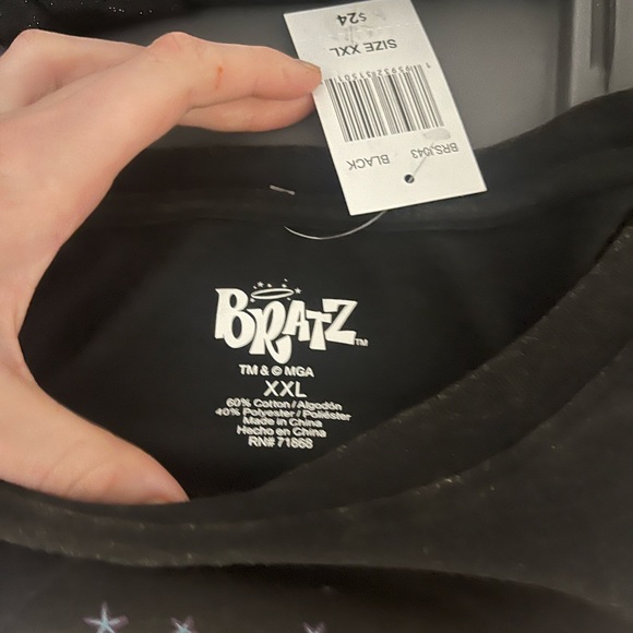 Black Bratz graphic tee never worn and can really fit anybody for anywhere. - Picture 2 of 5